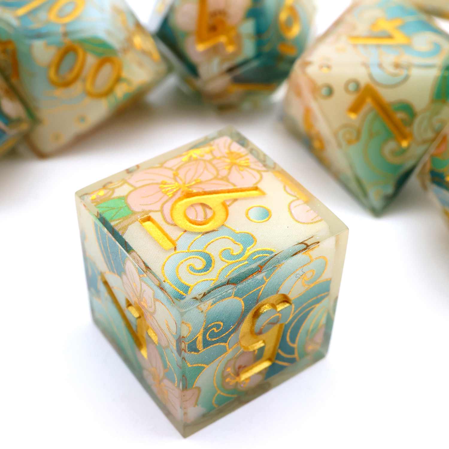 Enchanting DND Dice Set with O - đánh giá và giá Board Game Arena